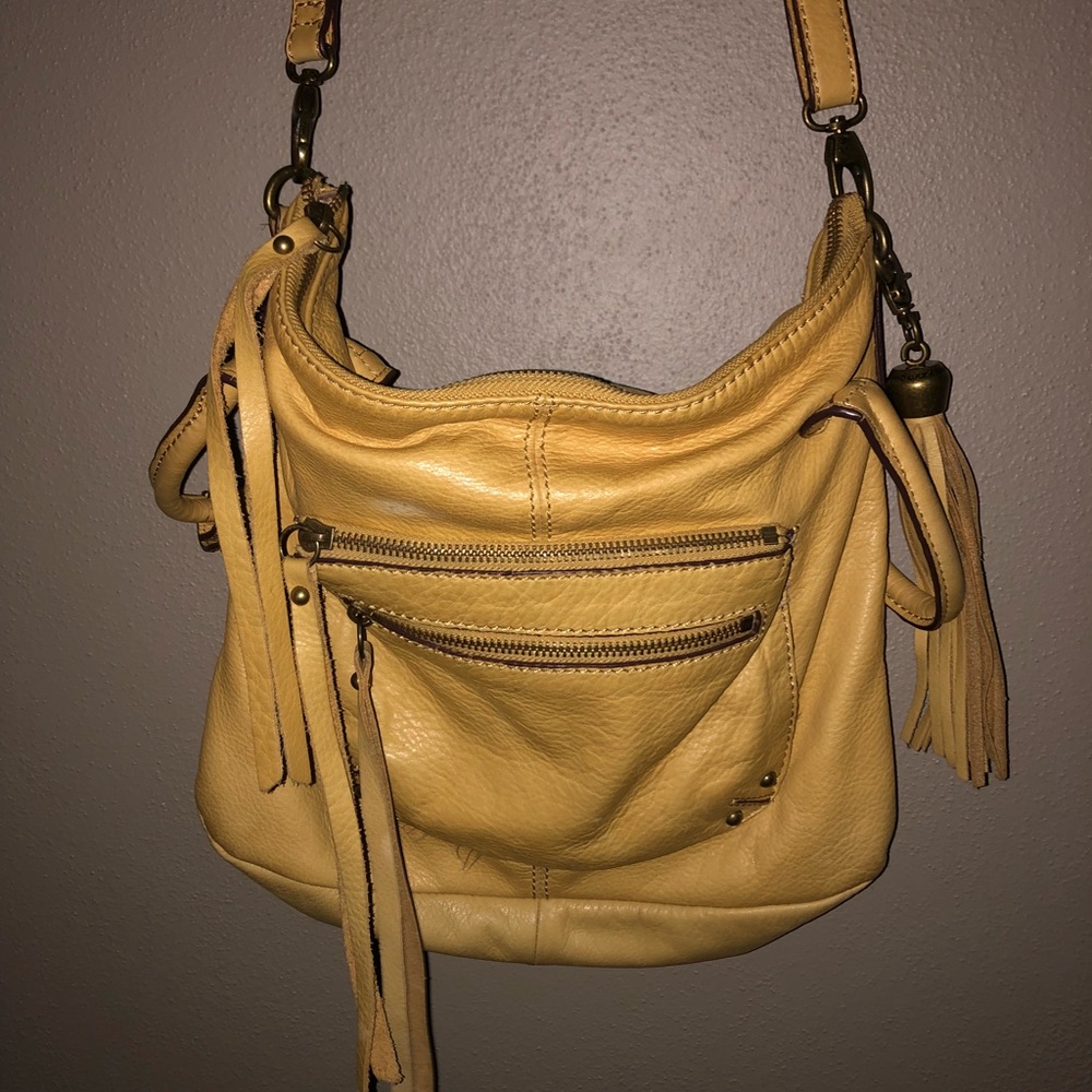 Lucky Brand purse 😍
